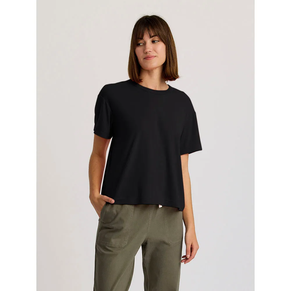 Women's Elevate Lightweight Tee,Soft Comfortable