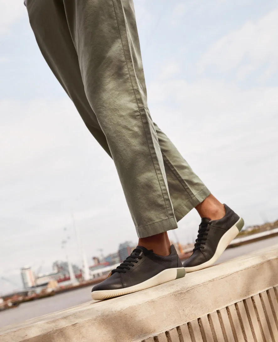 Women's KNX Leather Sneaker  |  Black/Star White,Comfort