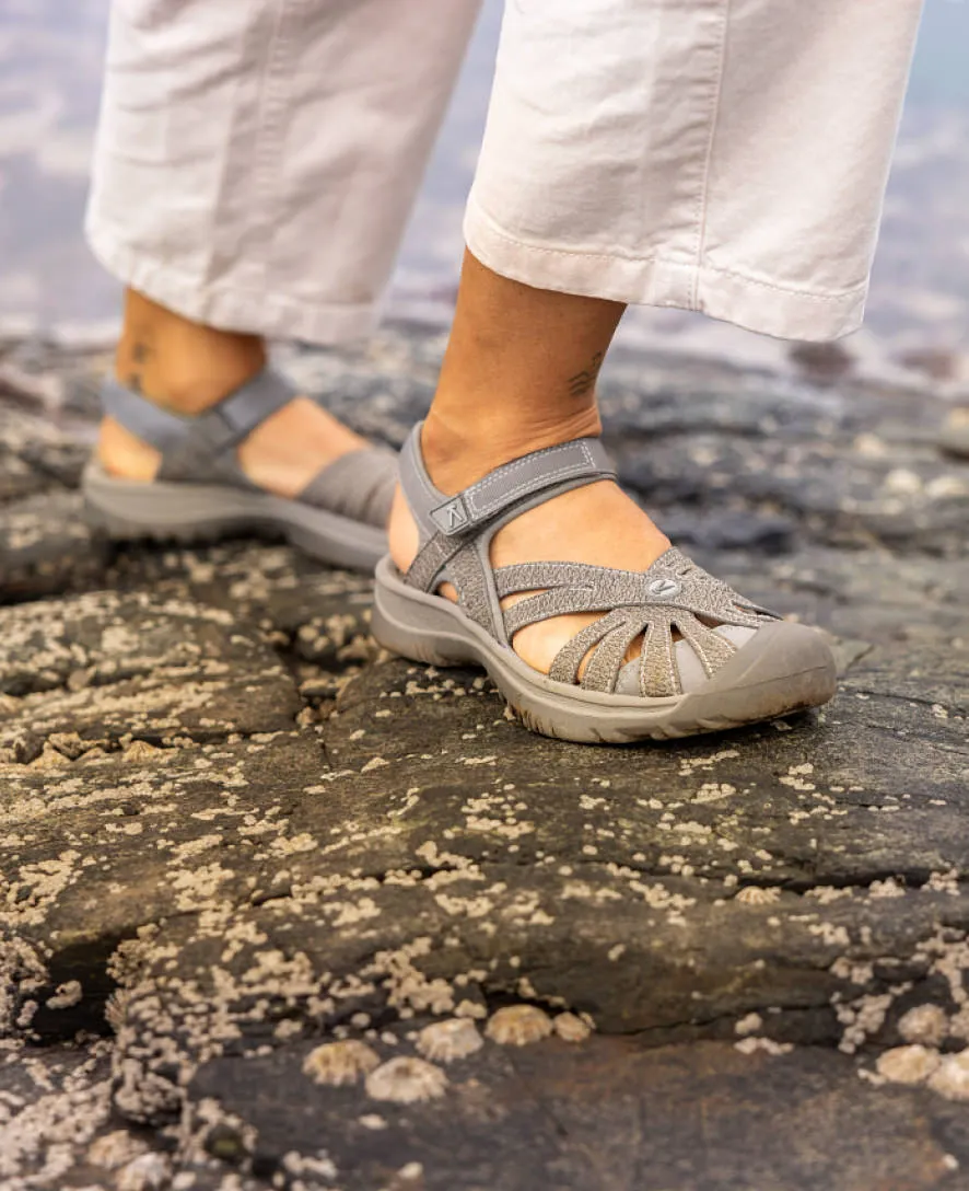 Women's Rose Sandal  |  Gargoyle/Raven,Soft Comfortable Sandals