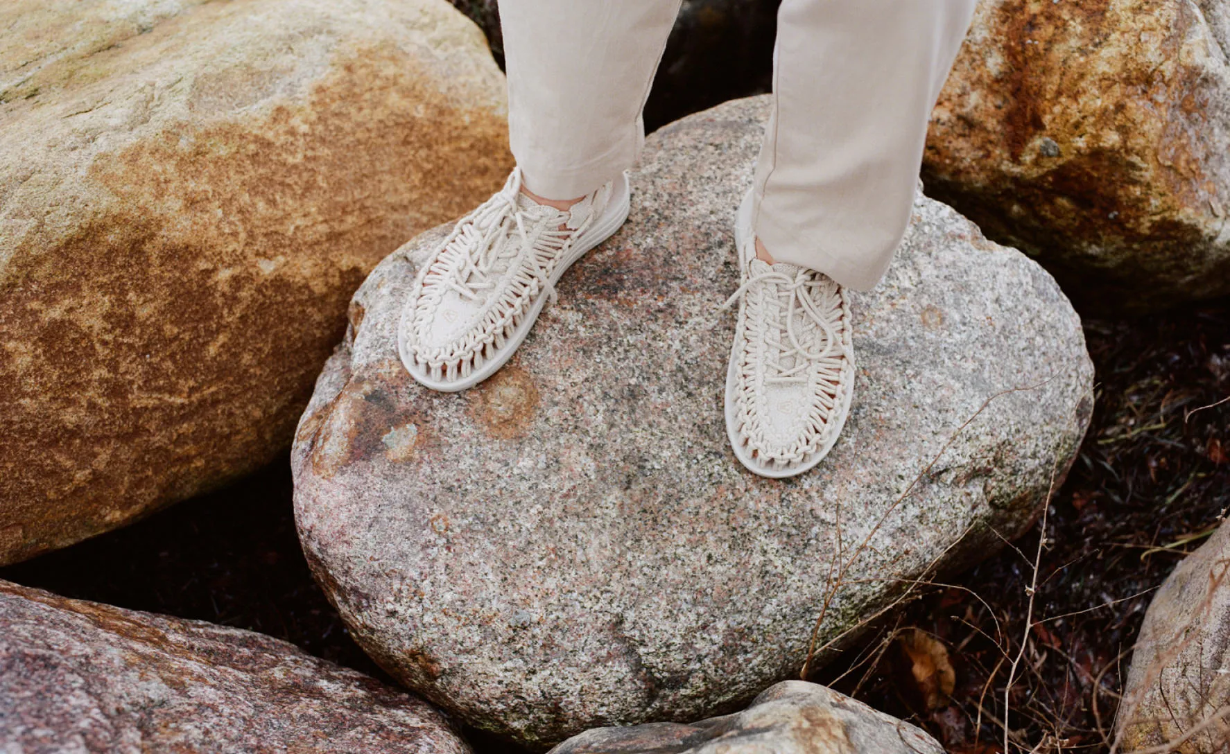 Women's UNEEK Canvas x Skall Studio  |  Natural/Birch,Soft Comfortable Sandals