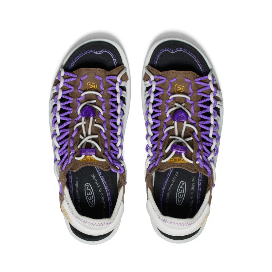 Women's UNEEK II Open Toe x emmi  |  Dark Earth/Tillandsia Purple,Soft Comfortable Sandals
