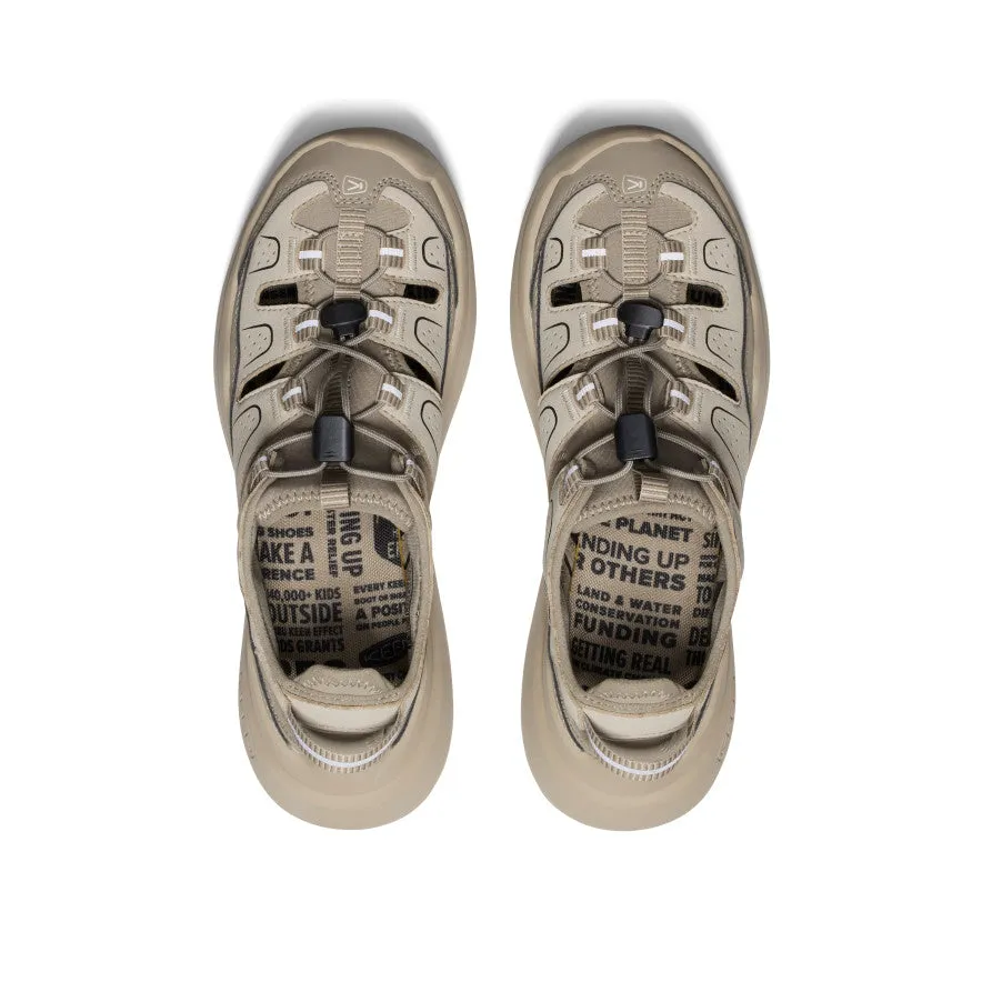 Women's WK450 Walking Sandal  |  Plaza Taupe/Black,Soft Comfortable Sandals